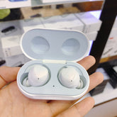 SM - R170 Wireless Bluetooth Earbuds with 5.0 Technology - TechNest
